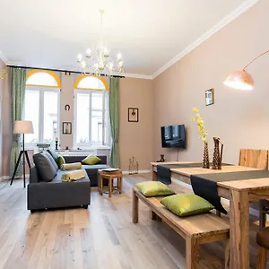  Apartament Downtown Synagogue